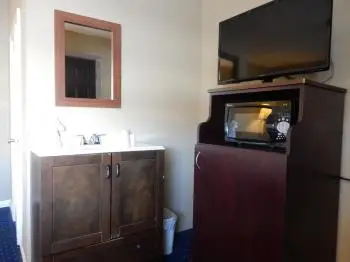 Citilodge Suites & Motel 6